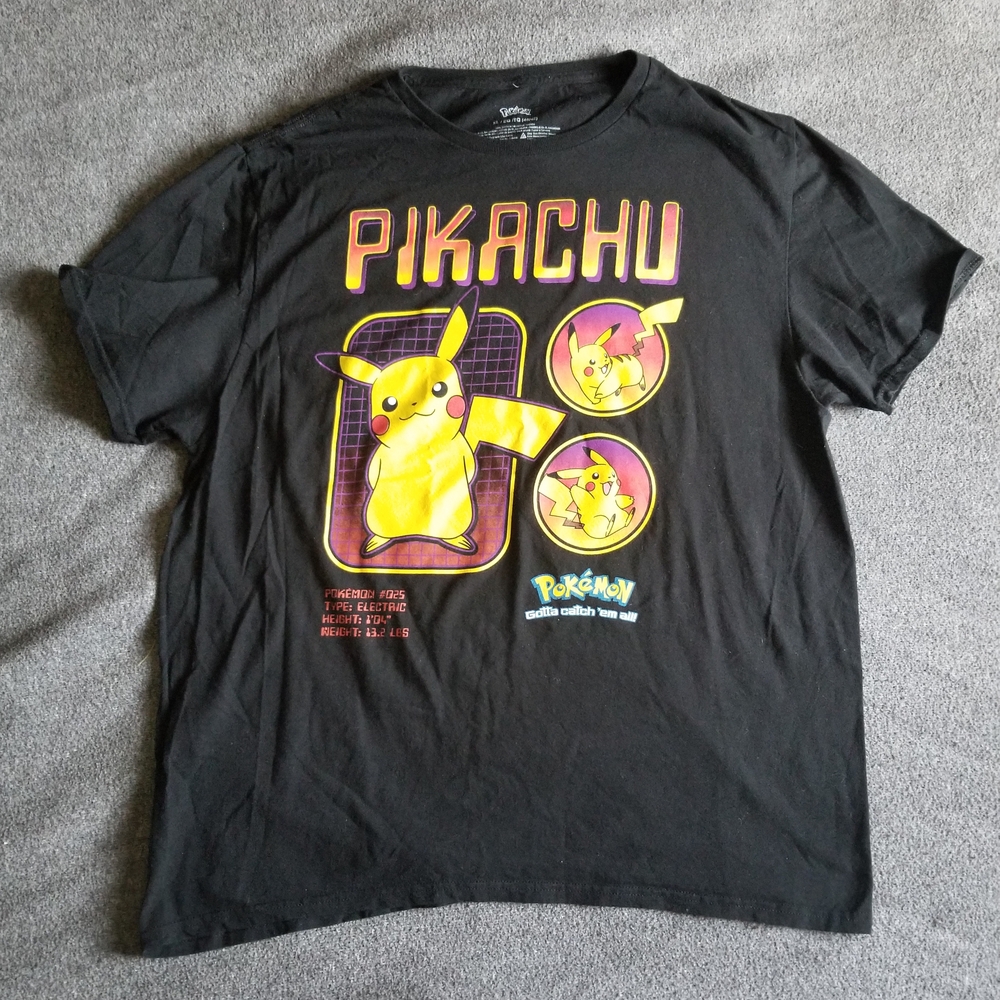 Black Pokémon Pikachu T-Shirt